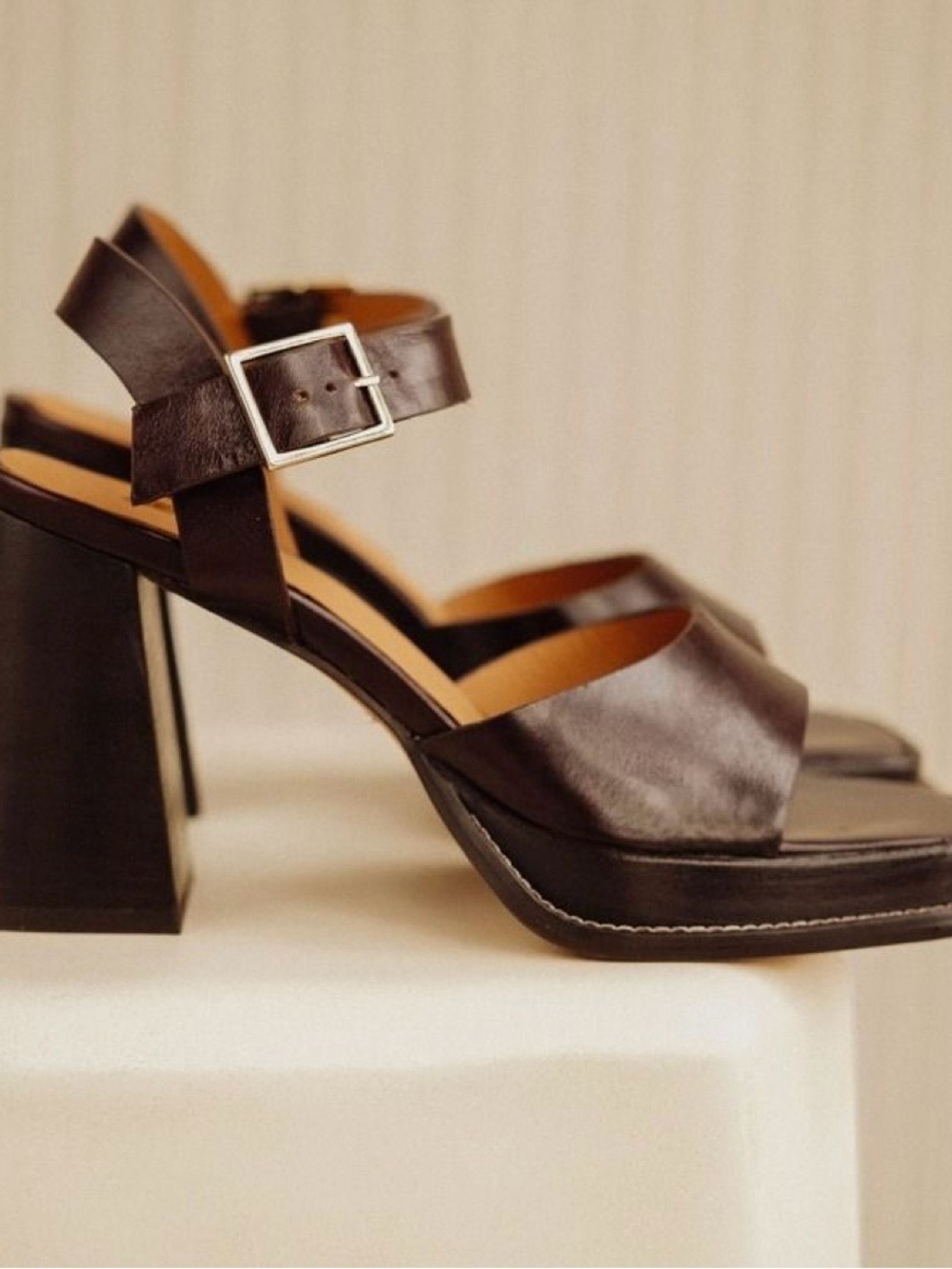 Bobbies Anita Heels in Irish Coffee